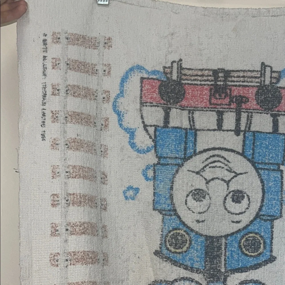Vintage 90s Thomas the Tank Engine bath towel
